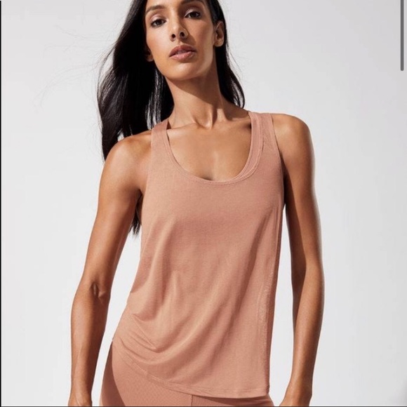 ALO Yoga Tops - 💥FINAL SALE💥 ALO Yoga Arrow Tank